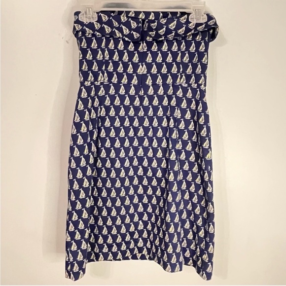 Vineyard Vines Sailboat Print Mini Dress
Women's Sz 2 - Picture 5 of 12